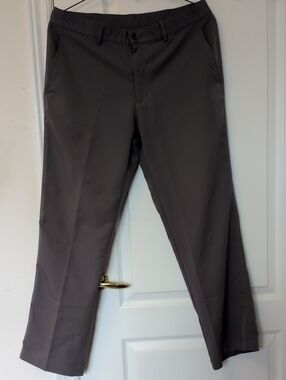Haggar Men's Grey Dress Pants - Slim Straight